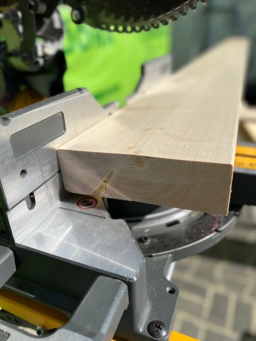 DREWNO KONSTRUKCYJNE